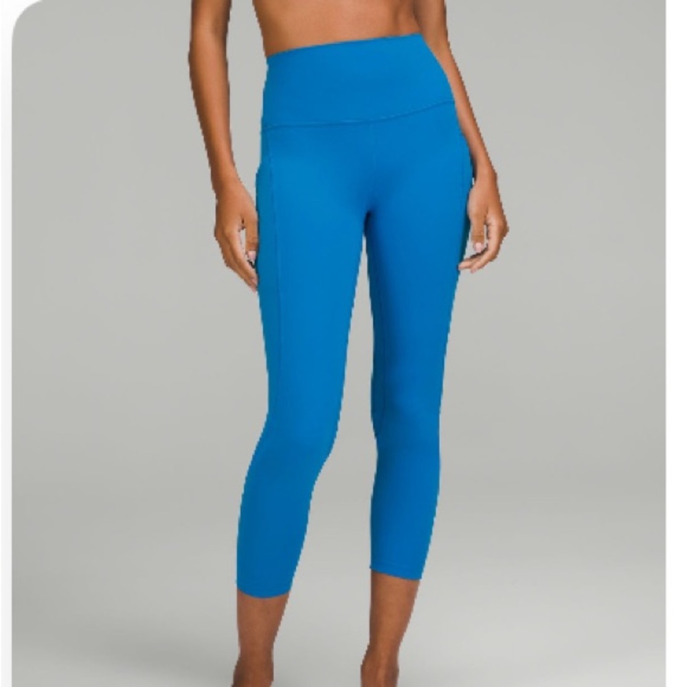 Lululemon Align 25” with pockets
